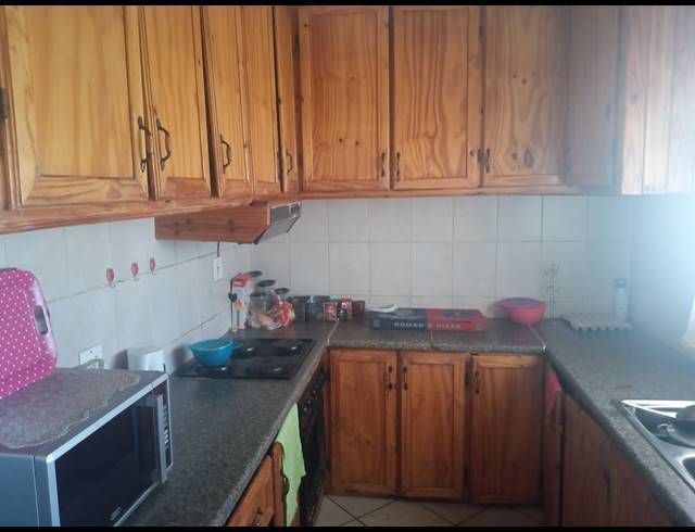 2 BEDROOM SECTIONAL TITLE FOR SALE IN BERTON PARK